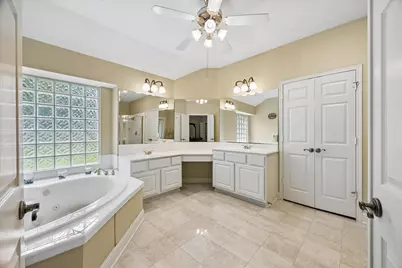 5410 Drakeview Court, Sugar Land, TX 77479 - Photo 19