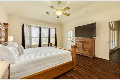 4702 Serrano Drive, League City, TX 77573 - Photo 25