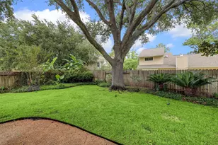 8318 Hot Springs Dr, Houston, TX 77095 - Photo 23