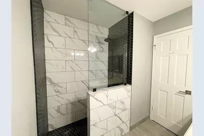 8318 Hot Springs Drive, Houston, TX 77095 - Photo 9