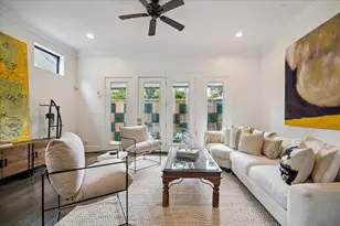 1208 Welch St, Houston, TX 77006 - Photo 11
