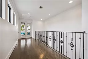 1208 Welch St, Houston, TX 77006 - Photo 25