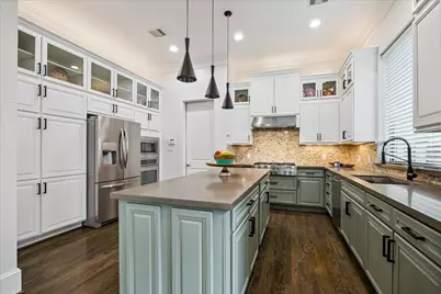 1208 Welch Street, Houston, TX 77006 - Photo 7
