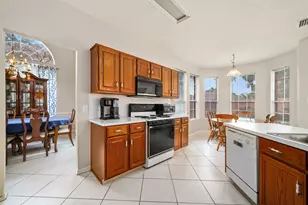 9715 Therrell Dr, Houston, TX 77064 - Photo 9