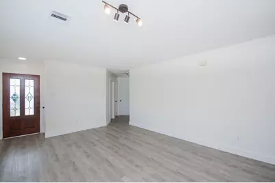 9603 Farrell Drive, Houston, TX 77070 - Photo 15