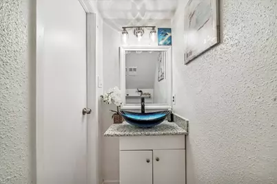 10501 South Drive #323, Houston, TX 77099 - Photo 5
