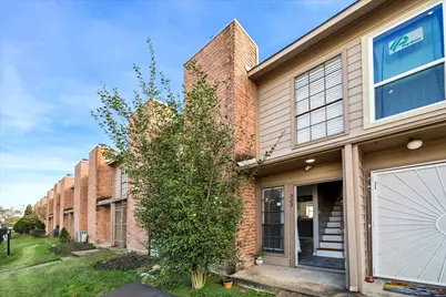 10501 South Drive #323, Houston, TX 77099 - Photo 1