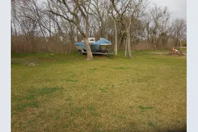 0 Burton, Matagorda, TX 77457 - Photo 5