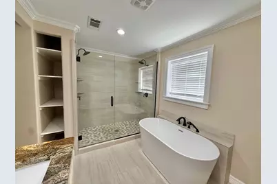 4825 Cleveland Avenue, Groves, TX 77619 - Photo 19