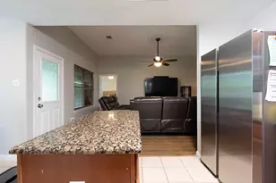 10320 Stone Gate Dr, Conroe, TX 77385 - Photo 9