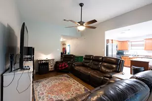 10320 Stone Gate Dr, Conroe, TX 77385 - Photo 11