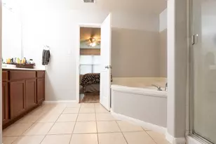 10320 Stone Gate Dr, Conroe, TX 77385 - Photo 17