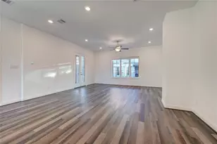 1415 Adell Rose Ln, Houston, TX 77043 - Photo 43