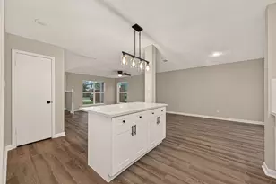 4170 Presidents Dr S, Houston, TX 77047 - Photo 13