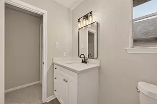 4170 Presidents Dr S, Houston, TX 77047 - Photo 29
