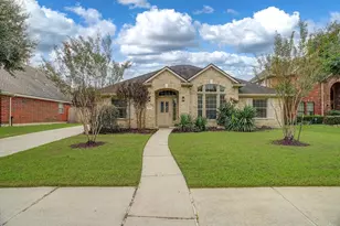 11511 Kingsbarn Ct, Tomball, TX 77377 - Photo 1