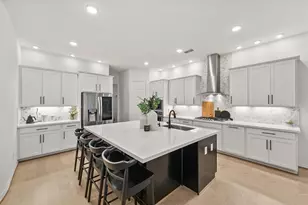 30330 Parkside Passage Dr, Fulshear, TX 77441 - Photo 9