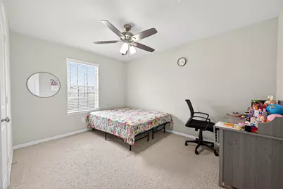 14206 Singing Oaks Trail, Houston, TX 77045 - Photo 17