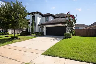 11814 Trinity Bluff Ln, Cypress, TX 77433 - Photo 1