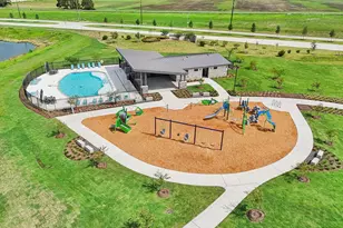 639 Meadowknowl Dr, Crosby, TX 77532 - Photo 13