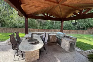 2621 Tranquil Oaks Ct, Kingwood, TX 77345 - Photo 29