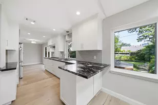 14110 Barryknoll Ln, Houston, TX 77079 - Photo 23