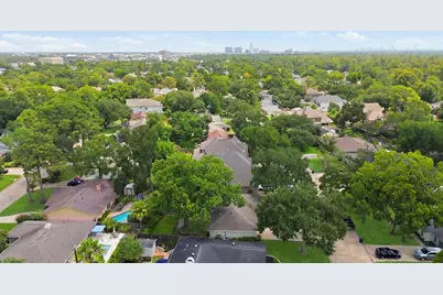 14110 Barryknoll Lane, Houston, TX 77079 - Photo 37