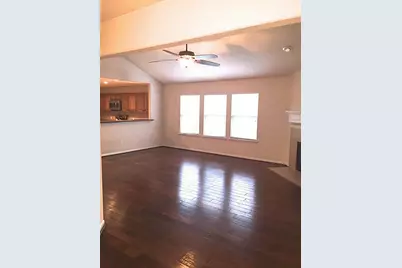 174 Fairwind Trail Drive, The Woodlands, TX 77385 - Photo 3