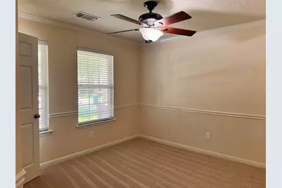 174 Fairwind Trail Drive, The Woodlands, TX 77385 - Photo 11