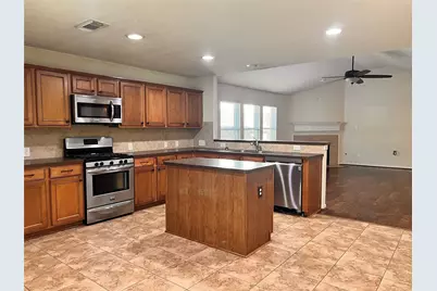 174 Fairwind Trail Drive, The Woodlands, TX 77385 - Photo 21