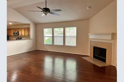 174 Fairwind Trail Drive, The Woodlands, TX 77385 - Photo 17