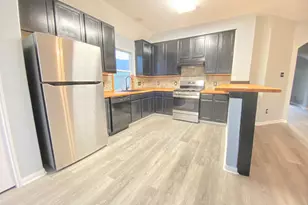 4031 Raspberry Ct, Dickinson, TX 77539 - Photo 9