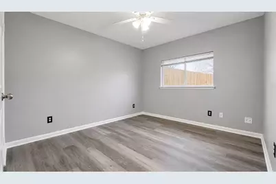4031 Raspberry Court, Dickinson, TX 77539 - Photo 17