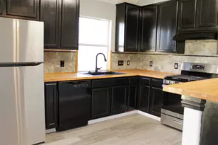 4031 Raspberry Ct, Dickinson, TX 77539 - Photo 11