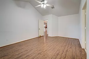 22926 Rainbow Bend Ln, Katy, TX 77450 - Photo 17