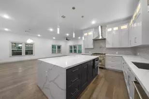 1209 Tabor St, Houston, TX 77009 - Photo 3