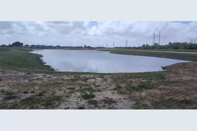 15403 Pinehurst Lane, Santa Fe, TX 77517 - Photo 11