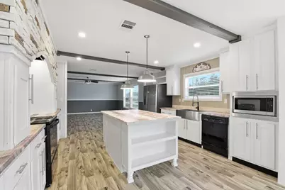 12245 County Road 37495, Cleveland, TX 77327 - Photo 17