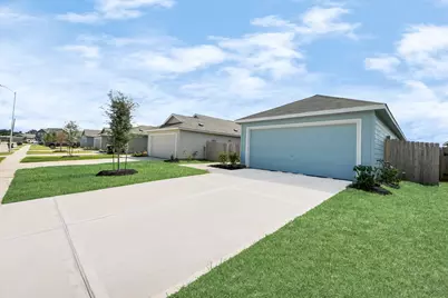 1220 Charlotte Way, Wharton, TX 77488 - Photo 3