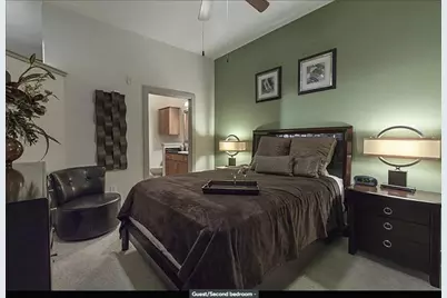 1901 Post Oak Boulevard #1401, Houston, TX 77056 - Photo 19