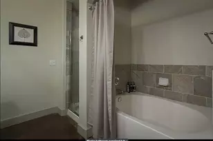 1901 Post Oak Blvd, Houston, TX 77056 - Photo 21