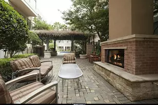 1901 Post Oak Blvd, Houston, TX 77056 - Photo 21