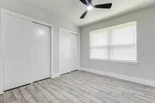 14810 Elmtex Dr, Houston, TX 77396 - Photo 17