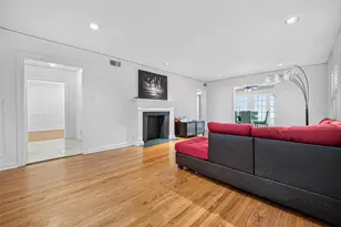 2127 Milford St, Houston, TX 77098 - Photo 5