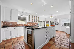 2127 Milford St, Houston, TX 77098 - Photo 13