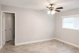2022 Crosscoach Ln Ln, Katy, TX 77449 - Photo 11