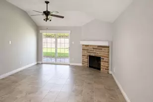 2022 Crosscoach Ln Ln, Katy, TX 77449 - Photo 7