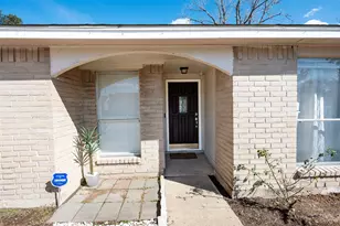2022 Crosscoach Ln Ln, Katy, TX 77449 - Photo 3