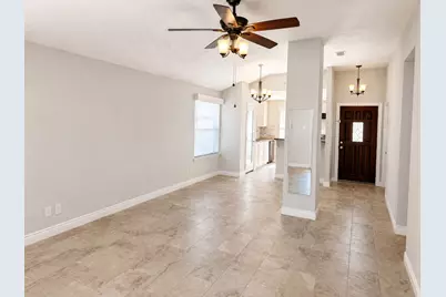 2022 Crosscoach Lane Lane, Katy, TX 77449 - Photo 5