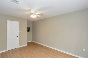 3002 Kirk St, Houston, TX 77026 - Photo 25